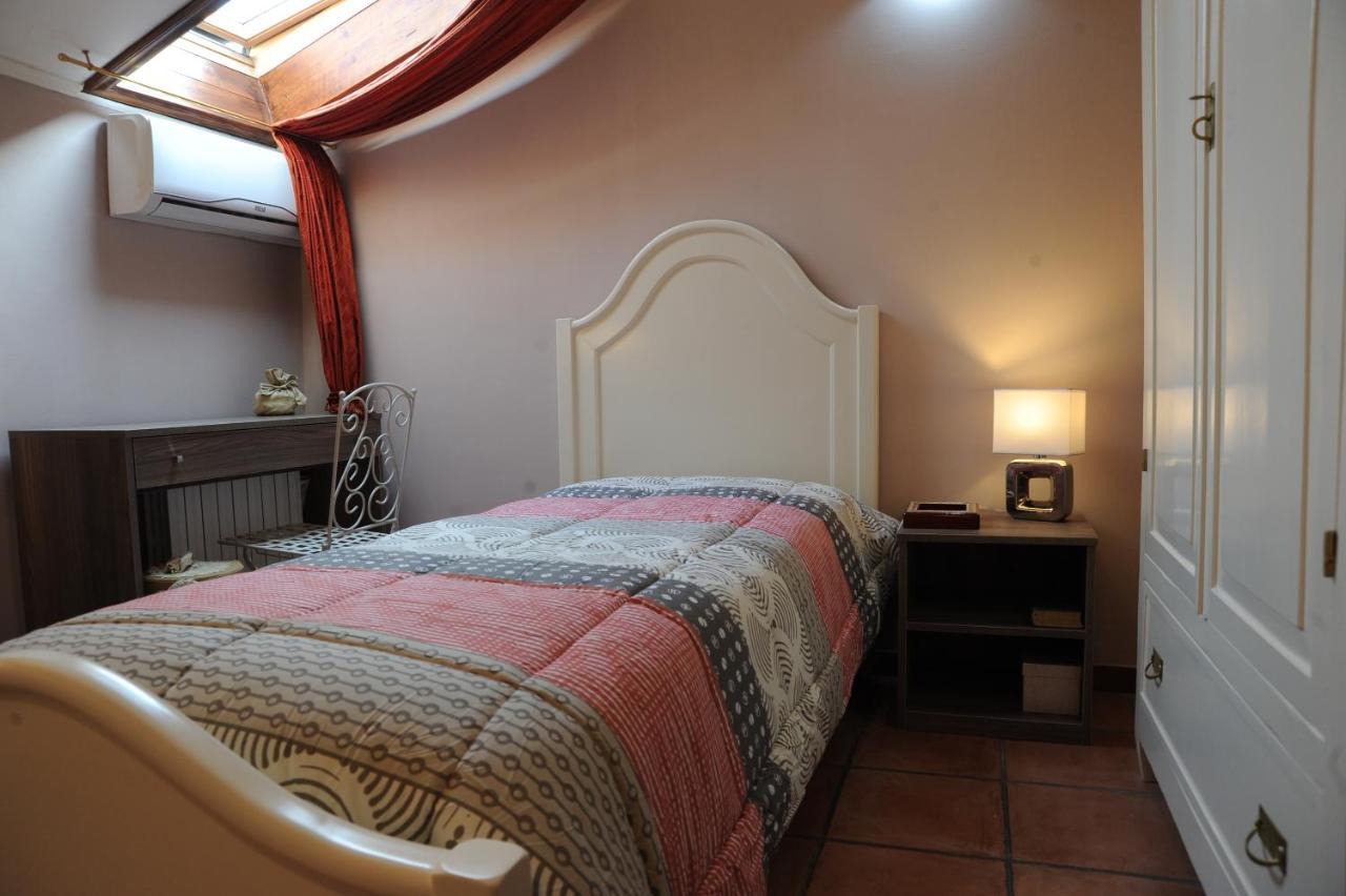 Residenza D'Oria B&B Foggia Ngoại thất bức ảnh