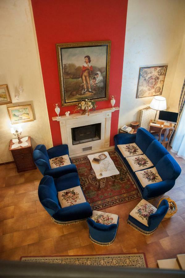 Residenza D'Oria B&B Foggia Ngoại thất bức ảnh