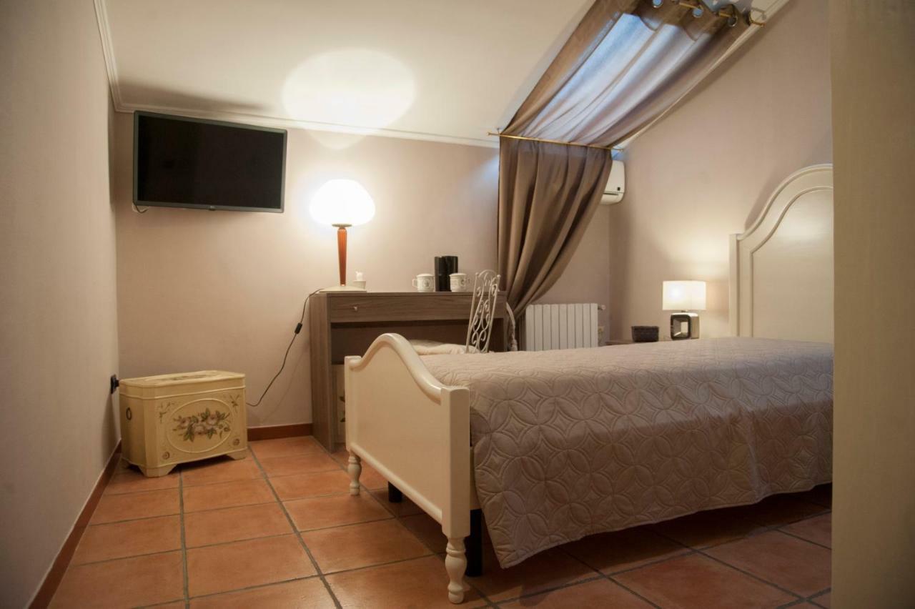 Residenza D'Oria B&B Foggia Ngoại thất bức ảnh